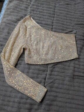 Sparkle One-Shoulder Sequin Crop Top - Gold